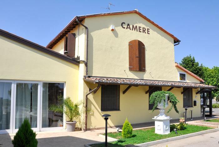 Locanda Del Lupo Faenza Ngoại thất bức ảnh